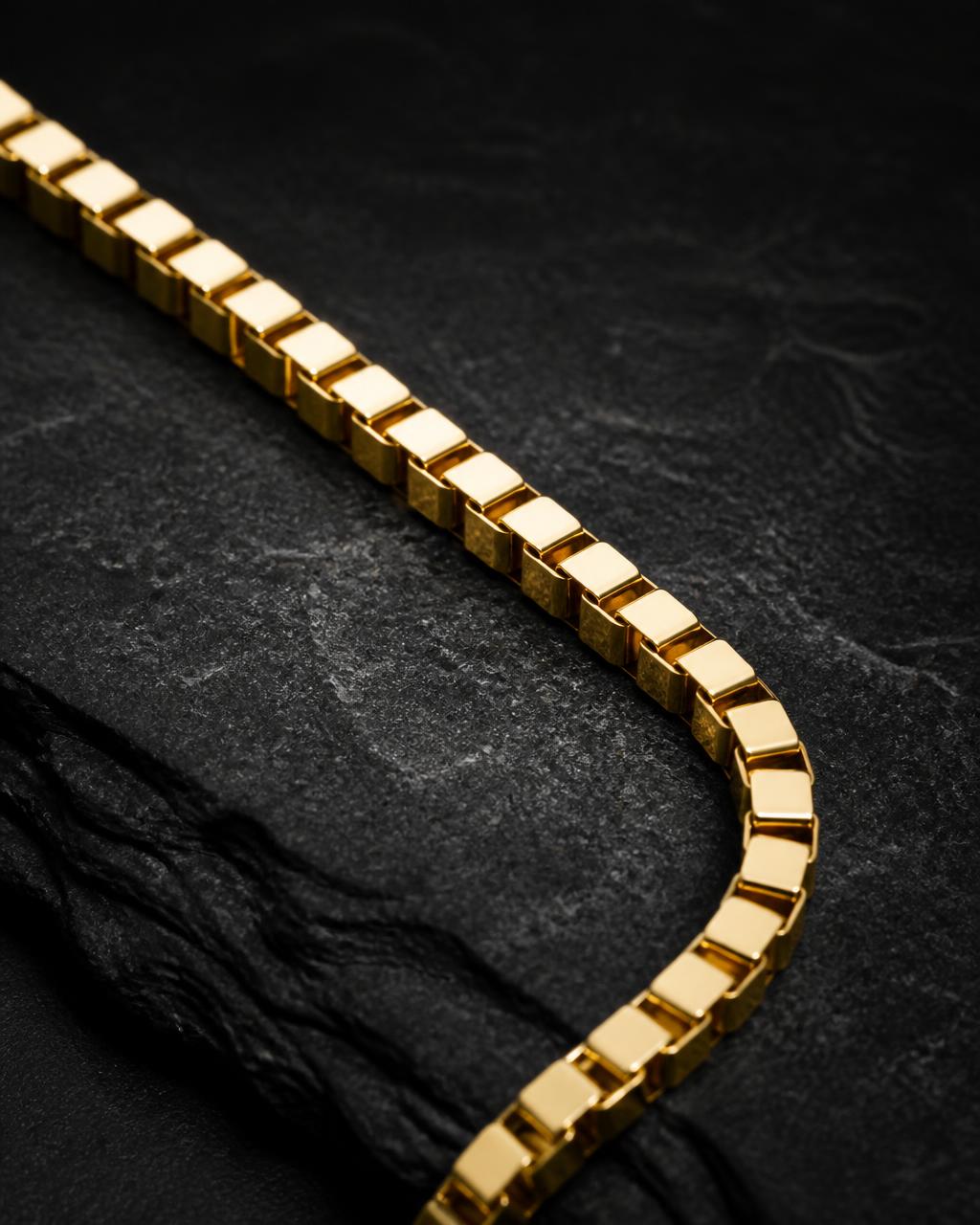 Box link gold chain